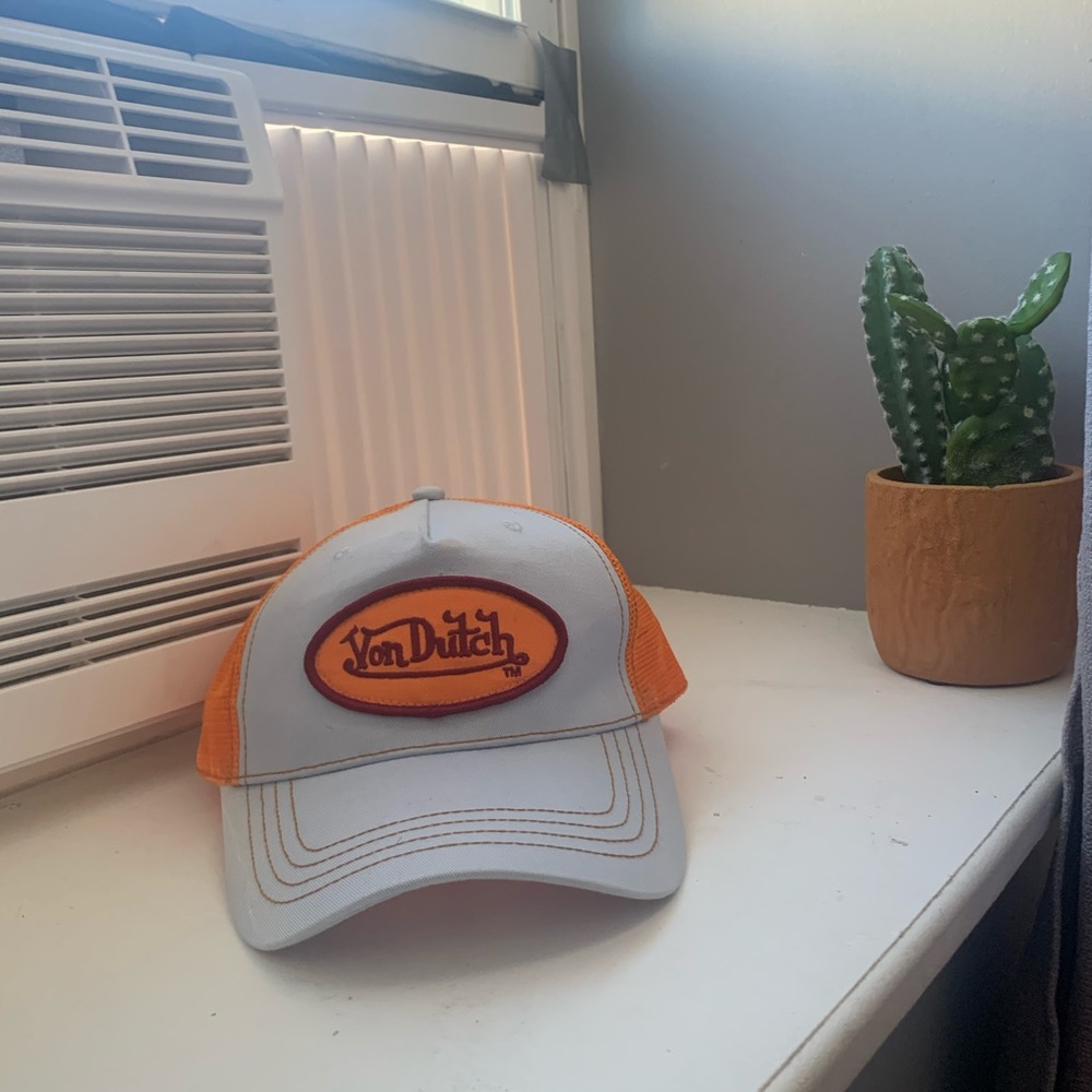 Von Dutch Hat